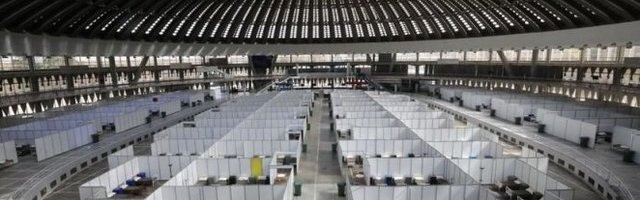 EKSKLUZIVNI SNIMAK! Evo šta rade prvi oboleli od koronavirusa smešteni u privremenoj bolnici na Sajmu! (VIDEO)