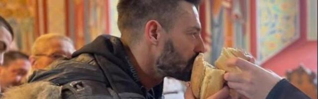 Milan Vasić slavi Svetog Nikolu na Kosovu i Metohiji: "Despot došao kod bake i deke" (FOTO)