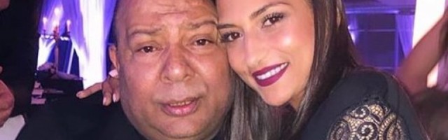 SVI U NEVERICI GLEDAJU ŠTA JE URADILA DŽEJEVA ĆERKA! Samo 20 dana posle njegove smrti smogla snage da zapeva, i to OVU PESMU! /VIDEO/