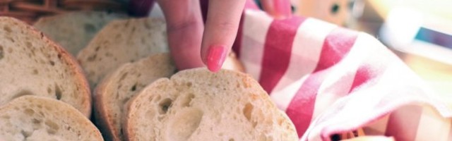 GOJIMO se od BELOG hleba? LAŽI o ovoj namirnici u koje SVI VERUJEMO!