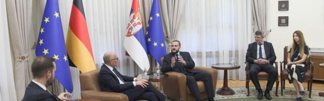 Poslanik Bundestaga Peter Bejer kod ministra Zukorlića