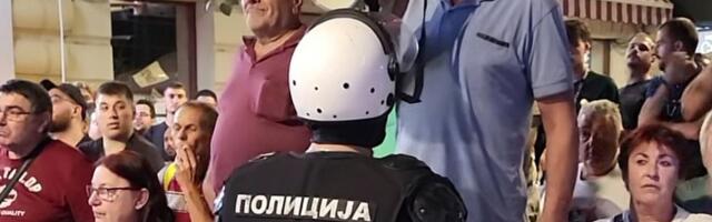 I večeras protest ispred prostorija SNS