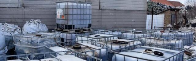 U SMEDEREVU U SKLADIŠTU PRONAĐENO NA TONE KANCEROGENIH MATERIJA! Dvoje odmah uhapšeno - ILEGALNO IH UNELI U SRBIJU! (FOTO)