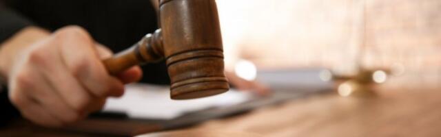 "SUDIJA, I VI ĆETE ZA KOJI DAN BITI 2 METRA POD ZEMLJOM!" Detalji drame u Palati pravde: Sudilo mu se za nasilje u porodici, a onda je napravio HAOS na suđenju!