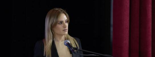 MINISTARKA ĐURĐEVIĆ STAMENKOVSKI NA MEMORIJALNOJ AKADEMIJI "MAJKA KOZARA": Jasenovac nije samo mesto stradanja, već zavet da nikada ne zaboravimo zlo