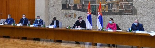 (UŽIVO) VUČIĆ SE OBRAĆA JAVNOSTI: Beograd, Ćuprija, Čačak i Valjevo najveća žarišta, narednih 72 sata očekujemo porast broja zaraženih!