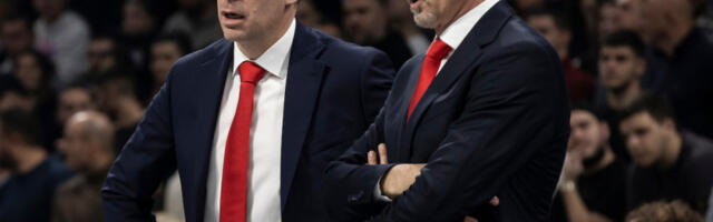 DELIJE SE SLADE: Jedna slika trenera Partizana kruži mrežama, a baš će iznervirati grobare! (FOTO)