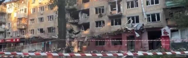 DRAMA U KIJEVU: Napadač pucao na ljude po ulici, ima mrtvih!