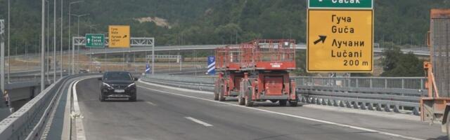 Vozači, oprez! Zatvorena zaustavna traka na ovoj deonici u smeru ka Beogradu, spremite se za gužve