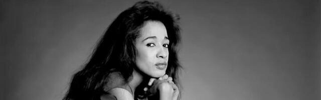 Otpevala velike hitove: Umrla Roni Spektor