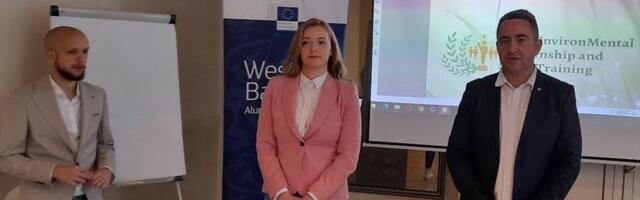 MLADI IZ REGIONA NA TRENINGU U KRALJEVU