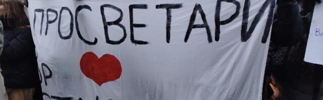 DS: Ministarstvu prosvete poručujemo: studenti su u pravu - ostavke pa robija