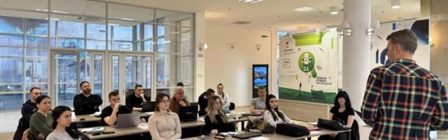 U PARAĆINU UČE PROGRAMIRANjE: Počela obuka u Regionalnom inovacionom startap centru