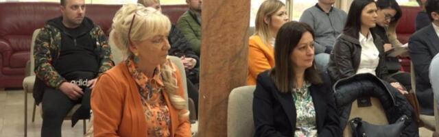 NA TERITORIJI KULE NUDE 13 DONACIJA I JEDAN GRANT   Oprema za (samo)zapošljavanje