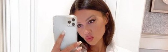 (FOTO) ŠTA JE BRE OVO?! STANIJA IZAZVALA ZGRAŽAVANJE PRIZOROM USRED EMISIJE: Ovo niko nije očekivao od nje - svi u šoku!