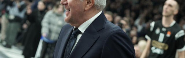 I DOK SVI ČEKAJU OBRAĆANJE ŽOCA: Evo šta radi Obradović u Beogradu! (FOTO)