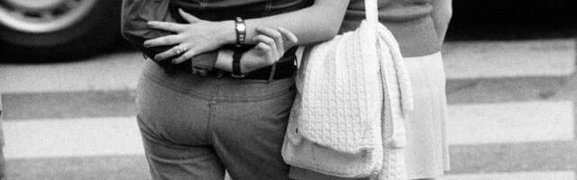 Zbog vica je sa samo 22 godine završila u zatvoru, a o svojoj sudbini godinama je ćutala! Ljubičica bela joj zamalo došla glave, dvaput bila na korak do smrti!