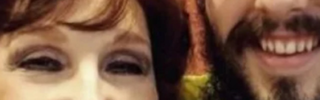 Žena (76) došla da sahrani sina: Tog dana se desilo nešto zbog čega sada svi koji je vide ostanu bez teksta (FOTO)