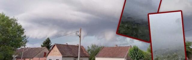 Jezive scene! Stravična oluja stigla u Srbiju: U ovim delovima zemlje je pravi potop! (FOTO/VIDEO)