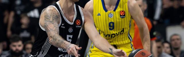 Partizan prosuo prednost u Tel Avivu – Klark sa zvukom sirene srušio crno-bele