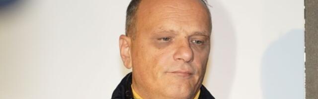 "Na plus 50 se rastopio od glume": Slaviša Ćurović objavio fotku sa snimanja serije