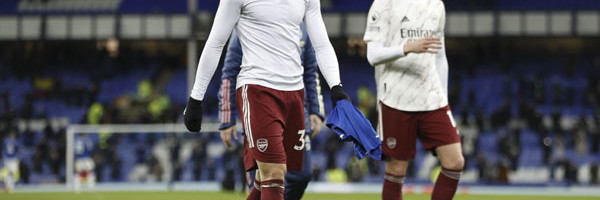 Igrači se sukobljavaju na terenu, atmosfera otrovna, Arteta nemoćan! Da li je Arsenal zreo za ispadanje iz PL?