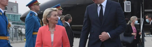 Vučić sutra u Briselu na večeri kod Ursule fon der Lajen