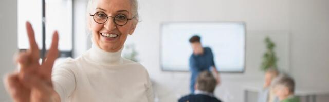 REŠENJE ZA NEDOSTATAK KADROVA Vratiti penzionere u učionice