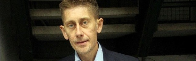Vučićev Šešeljevac ponovo preti