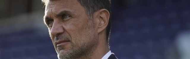LEGENDA MILANA SE IZVINJAVA NAVIJAČIMA! Maldini se ne pere, ali je osetio potrebu da PROGOVORI!