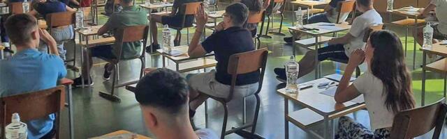 Osmaci Osnovne škole „2. oktobar“ postigli odlične rezultate na završnom ispitu