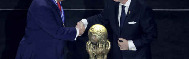 FIFA dodelila Donaldu Trampu nagradu za mir