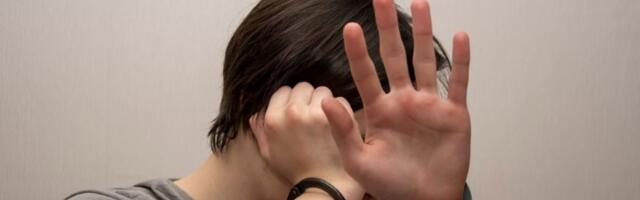 Radnicu tukli klompom po glavi: Uhapšena DEČIJA BANDA koja je pljačkala apoteke