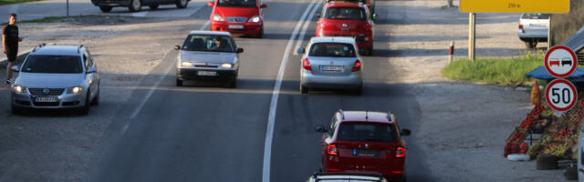 Vraćanje kilometraže na autu trebalo bi tretirati kao krivično delo uz visoke novčane kazne