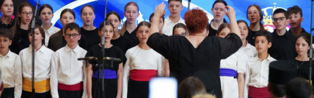 Млади музички таленти имали концерт у Скупштини: учестовали и ђаци школе из Грачанице