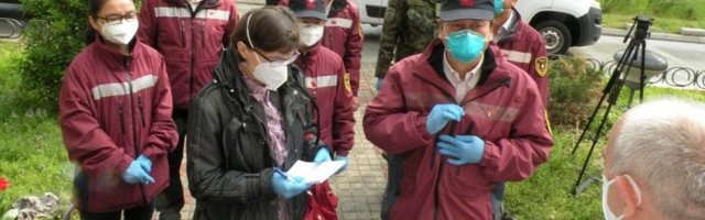 KINESKI EPIDEMIOLOZI STIGLI U KRUŠEVAC! Obišli Opštu i privremenu bolnicu i dali uputsva našim lekarima! (FOTO)