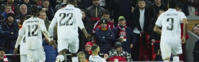 LIVERPUL DOŽIVEO NEZAPAMĆENU BLAMAŽU! Real DOMOLIRAO Redse nasred Enfilda! Napoli se POIGRAO sa Ajntrahtom! (VIDEO)