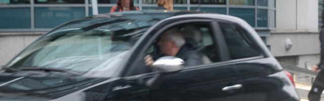 EKSKLUZIVNI PAPARACO: Željko Obradović "fićom" napustio sastanak - pogledajte u kakvom je raspoloženju! (FOTO-GALERIJA)