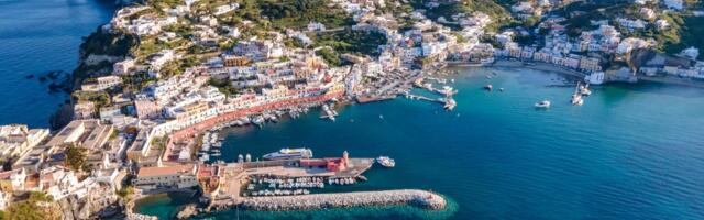 Italijansko rajsko ostrvo bez puteva, telefonskog signala i gotovo bez turista: Savršeno za beg od stvarnosti