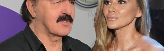 NAJBOLNIJA TAJNA IZ BRAKA MELINE I HARISA DŽINOVIĆA! Pevač je godinama skrivao istinu, od ovoga ni dan-danas ne može da se oporavi!