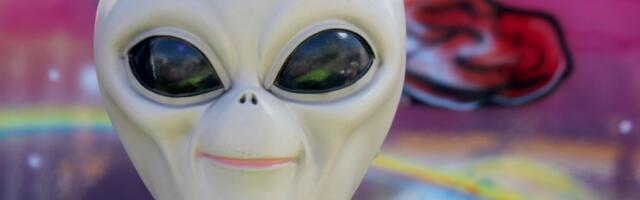 Mali, dlakavi vanzemaljci koristili kontrolu uma na zvaničnicima da sakriju mesto pada NLO