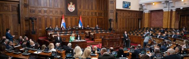 Nastavljena sednica Skupštine: Na redu poslanička pitanja