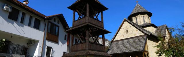 Ima ih mnogo više, ali je jedan poseban: Skromnijih dimenzija, ovaj manastir krije fascinantnu unutrašnjost