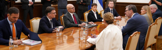 Наставак консултација, Вучић са представницима СНС-а