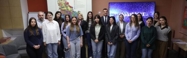 Učenica iz Srbije postaje deo tima za izradu mini-satelita u Indiji