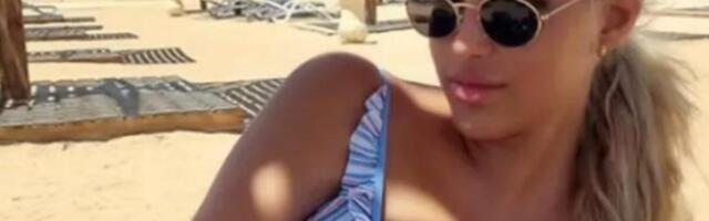 SRBI LUDE ZA MLAĐOM VERZIJOM PAMELE ANDERSON! Čista je DESETKA u 2 stvari - a mama joj PRESLIKANA ONA