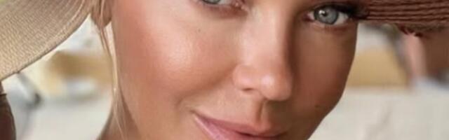 Najbogatija pevačica na Balkanu nakon razvoda uhvaćena sa 17 godina mlađim