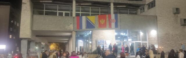 "HEROJ NACIJE" ODNEO ŠEST NAGRADA: Najbolja predstava na 30. Jugoslovenskom pozorišnom festivalu