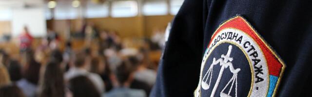 Sombor: Pedagoški asistent osuđen na 18 godina zatvora za zlostavljanje dece