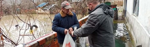 Aktivisti SNS u Leskovcu imali preko 400 humanitarnih akcija od početka godine